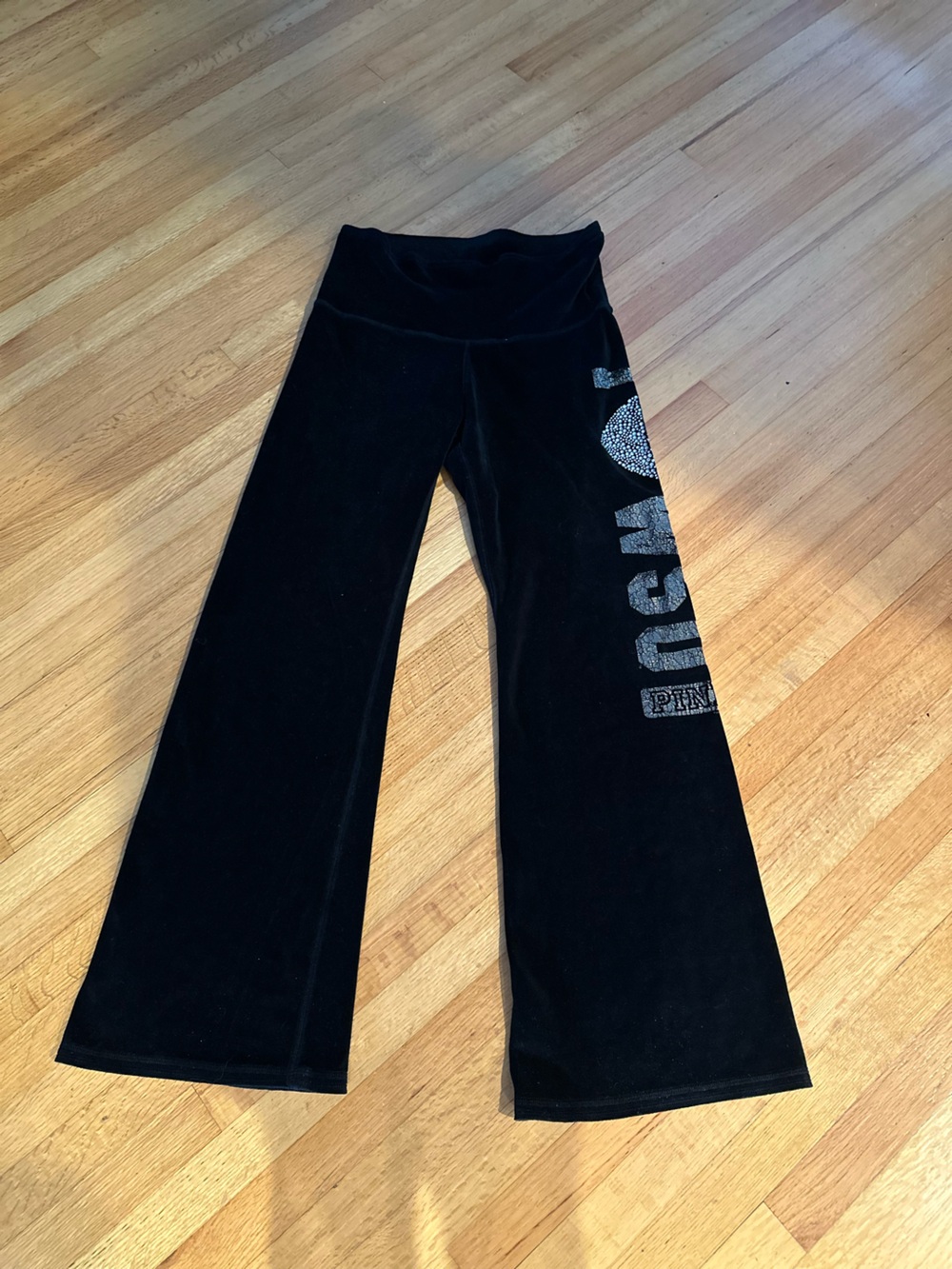 Victoria's Secret Black Velour I WSU Pink Active Pants Size S Low rise Flare